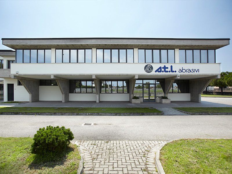 Ingresso dello stabilimento, Montichiari